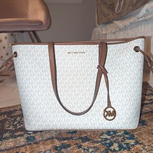 Michael Kors Tote/Handbag/Purse/Travel Bag
